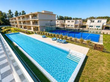 Departamento · 40m² · 1 Ambiente · 1 Cochera · Depto. 1 Amb. Pb C/jardín, Parrilla y Cochera