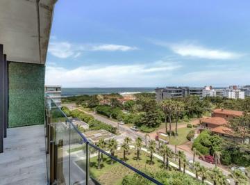 Departamento · 47m² · 1 Ambiente · 1 Cochera · Departamento Alquiler Temporario Surfside Brava