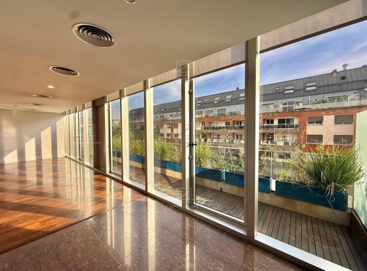 Departamento · 130m² · 3 Ambientes · 1 Cochera