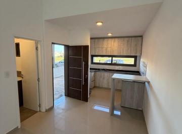Casa · 90m² · 3 Ambientes · 1 Cochera · Duplex en Venta Docta 2 Dorm. 2 Baños a Estrenar