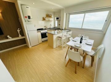 Departamento · 46m² · 3 Ambientes · 1 Cochera · Departamento 3 Ambientes con Vista Al Mar y Espacio de Cochera
