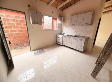 PH · 45m² · 2 Ambientes · PH Alquiler en Avellaneda