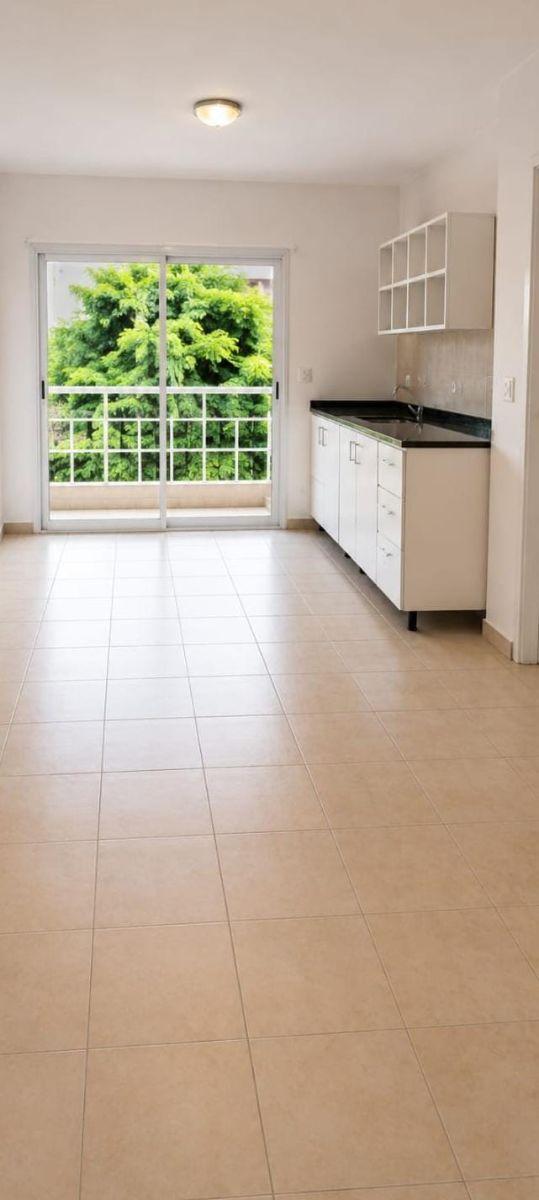 Un Monoambiente que cumple con todos los requerimientos: excelente superficie al frente con balcon