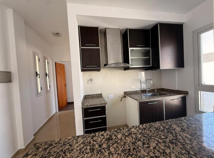 Casa · 32m² · 2 Ambientes · 1 Cochera