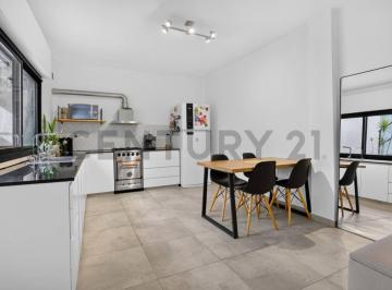 PH · 50m² · 2 Ambientes · Hermoso PH 2 Ambientes con Patio y Terraza Propia