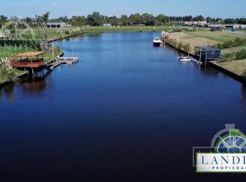 Terreno · 1300m² · Lote Al Rio en La Isla en Marinas H