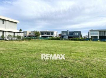 Terreno · 844m² · Venta Lote Central Bª Chateau Pilar