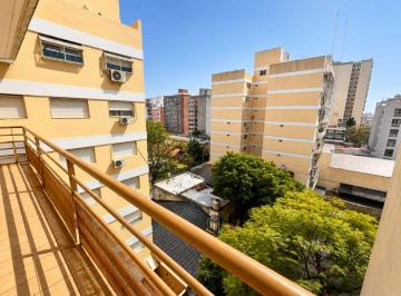 Departamento · 54m² · 2 Ambientes · Depto 2 Amb y Medio C/ Balcon San Martin Centro
