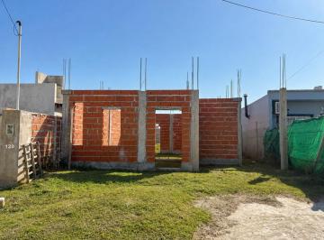Terreno · 200m² · Venta Lote Barrio Parque Astolfi II con Mejoras