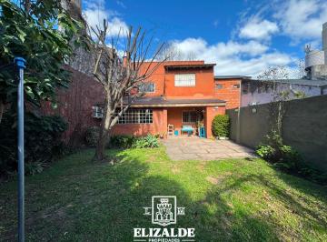 Casa · 173m² · 6 Ambientes · Alfredo Palacios y Av Peron - Casa de 4 Dor con Jardin Amplio - Venta - Victoria