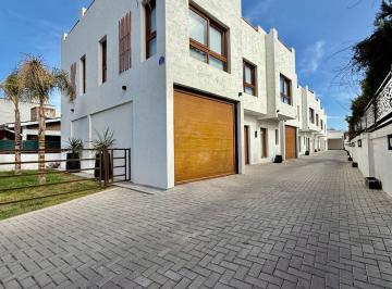 Departamento · 117m² · 4 Ambientes · 1 Cochera · Trimex 2 Dorm., 2 Baños, Cochera, Pileta y Terraza Propia. B° Santa Rita, Carlos Paz