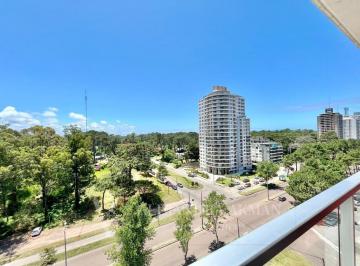 Departamento · 70m² · 3 Ambientes · 1 Cochera · Departamento en Alq. Temporario en Roosevelt, Punta del Este, Punta del Este / Maldonado