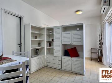 Departamento · 30m² · 1 Ambiente · Alquiler - Excelente Monoambiente Divisible y Semiamoblado en Barracas