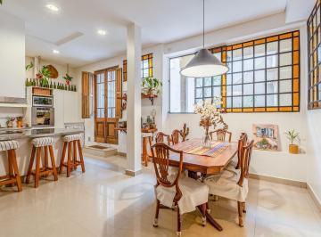 PH · 197m² · 5 Ambientes · 1 Cochera · PH en Palermo - Reciclado - 4 Dorm. - Cochera - Terraza