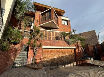 Casa · 520m² · 6 Ambientes · 2 Cocheras · Venta Casa Martín Coronado 6 Ambientes