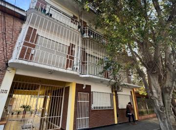Departamento de 2 ambientes, Avellaneda · Depto 2 Ambientes Al Frente C/balcón - Sarandí