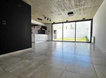 Casa de 5 ambientes, Córdoba · Se Alquila 3 Dorm. Claros del Bosque