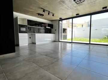 Casa de 5 ambientes, Córdoba · Se Alquila 3 Dorm. Claros del Bosque