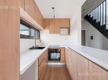 Departamento · 103m² · 3 Ambientes · 1 Cochera · Venta Duplex de 3 Ambientes a Estrenar en Devoto con Terraza Propia y Cochera.