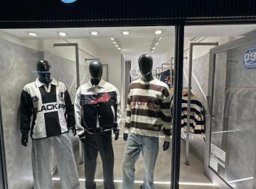 Fondo de comercio · 27m² · 2 Ambientes · Venta Fondo de Comercio en Ramos Mejía