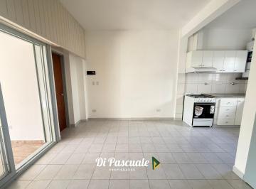 Departamento · 30m² · 2 Ambientes · Alquiler Departamento 2 Ambientes con Balcón - Moreno Centro