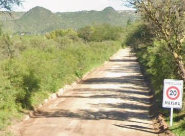 Terreno en Venta   · Lote en Nono Cerca del Rio y a Orillas de La Ruta 14