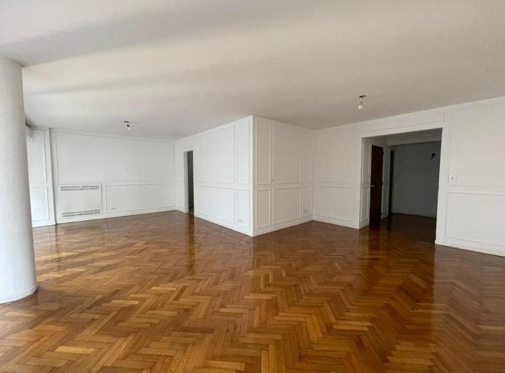 Departamento · 150m² · 5 Ambientes