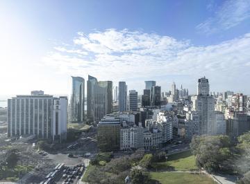Oficina comercial · 253m² · 1 Ambiente · 1 Cochera · Oficina | Alquiler | Retiro | Torre Pirelli | Gran Vista