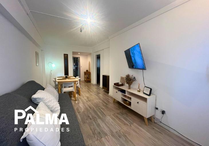 Departamento 3 ambientes a la calle, totalmente reciclado a nuevo
