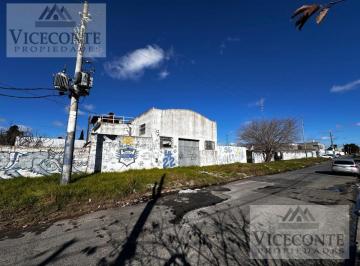 Bodega-Galpón , La Plata · Galpón y Predio Excelente Accesibilidad 2485 m². Calle 43 Esq. C.144. La Plata, Provincia de Bs As