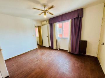 Departamento de 2 ambientes, Ciudad de Mendoza · Venta Departamento Centrico en Calle San Juan 971 a m de Av San Martin - Apto Temporal