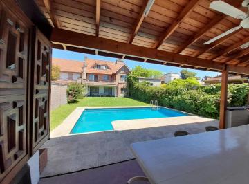 Casa · 224m² · 6 Ambientes · 1 Cochera · Casa en Beccar Lomas La Merced