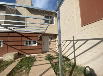 PH · 100m² · 3 Ambientes · 1 Cochera · Dúplex de Dos Dorm. B°industrial Oeste Alquiler o Venta con Patio y Asador