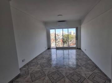 Departamento · 59m² · 3 Ambientes · Alquiler Parque Chas 3 Ambientes Luminoso Impecabl