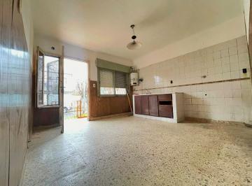 PH · 85m² · 5 Ambientes · Oportunidad Inversión PH Funcional