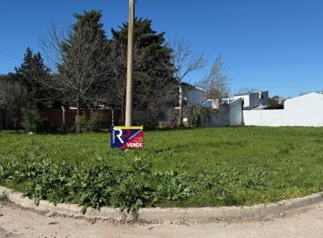 Terreno · 334m² · Terreno en Esquina, Pueblo Belgrano, 30 de Marzo y Larroque - Agua y Cloacas