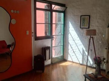 PH de 4 ambientes, Parque Avellaneda · Gran PH Sin Expensas. Todo Luz y Sol. Oportunidad!