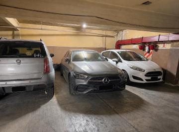 Garage · 9m² · En Venta Cochera en Belgrano Cuba Al 1700
