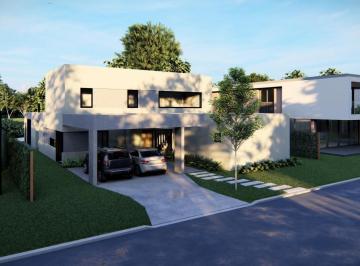 Casa · 194m² · 6 Ambientes · Venta Casa Barrio Cerrado Vida 4 Dorm. Suite Planta Baja Pileta
