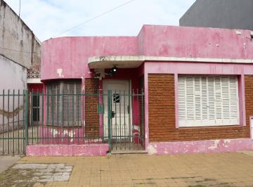 Casa de 5 ambientes, Morón · Venta Casa Moron Apto Credito