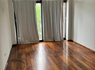 Departamento · 82m² · 4 Ambientes · Departamento en Venta 4 Ambientes, con Balcón Al Frente y Jardín Uc