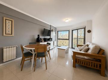 Departamento · 52m² · 2 Ambientes · 1 Cochera · Departamento 2 Amb con Balcón y Cochera Zona Alem