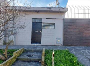 PH · 20m² · 1 Ambiente · 1 Cochera · PH un Ambiente con Cochera en Falucho 5891