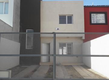 Casa de 2 ambientes, Neuquén · Particular Alq. Duplex 2 Dorm.