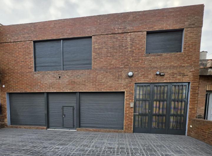 Local comercial · 100m²