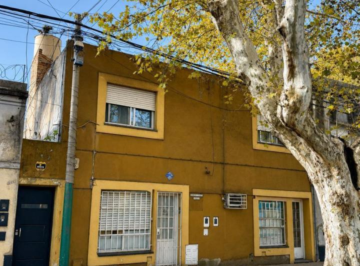 Casa · 135m² · 9 Ambientes · 1 Cochera
