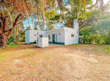 Casa · 61m² · 4 Ambientes · Venta Casa 4 Ambientes Apto Credito Mar del Sur