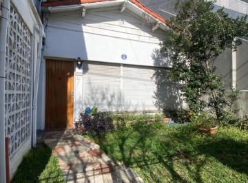 Casa · 176m² · 5 Ambientes · 1 Cochera · Venta en Bloque, Casa, 5 Amb, Jardín. Palomar.