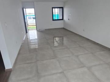 PH · 110m² · 3 Ambientes · 1 Cochera · Se Alquila en Manantiales Barrio con Seguridad