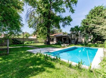 Casa · 75m² · 3 Ambientes · Venta Casa 3 Amb C/parque/pileta Tortuguitas
